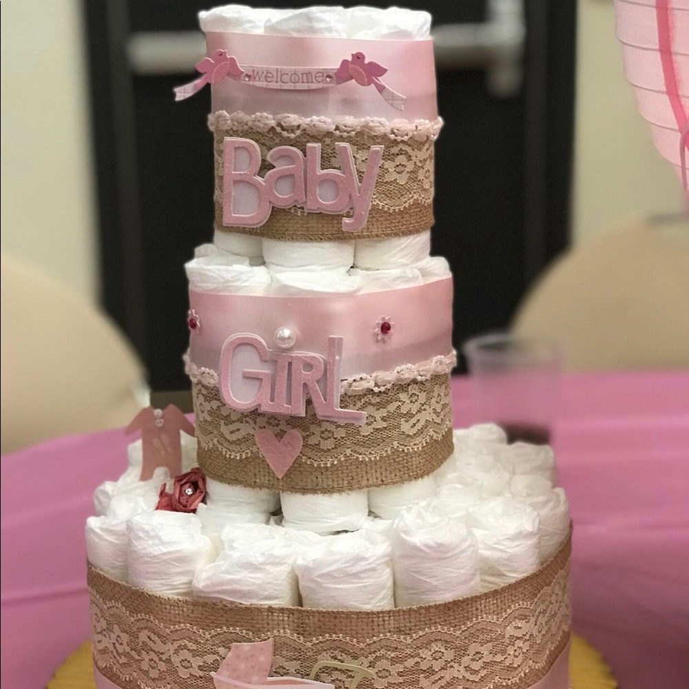 Babygirl diaper gift